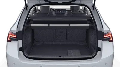 Octavia Combi 130 let Premium