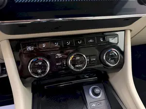 Škoda Superb L&K