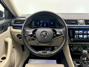 Škoda Superb L&K