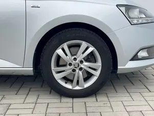 Škoda Fabia Drive 125 let