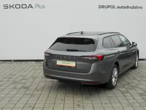 Škoda Superb Selection